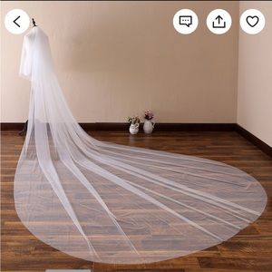 NWT wedding cathedral veil in ivory with blusher